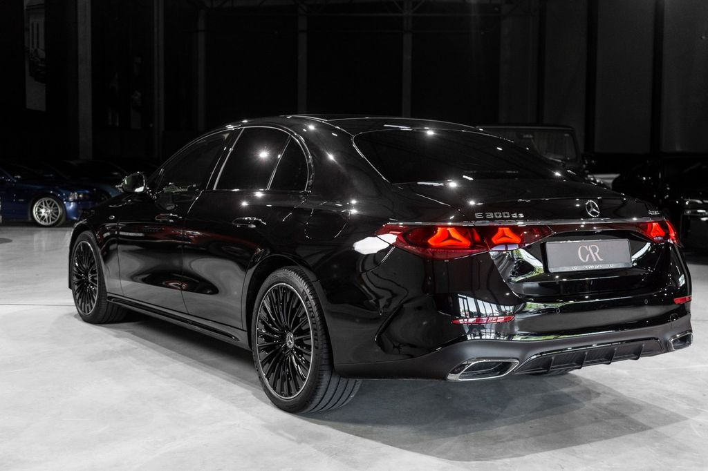 Mercedes-Benz E 300 2025