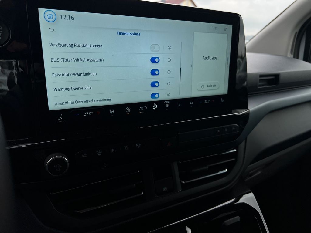 Ford Tourneo Custom 2025