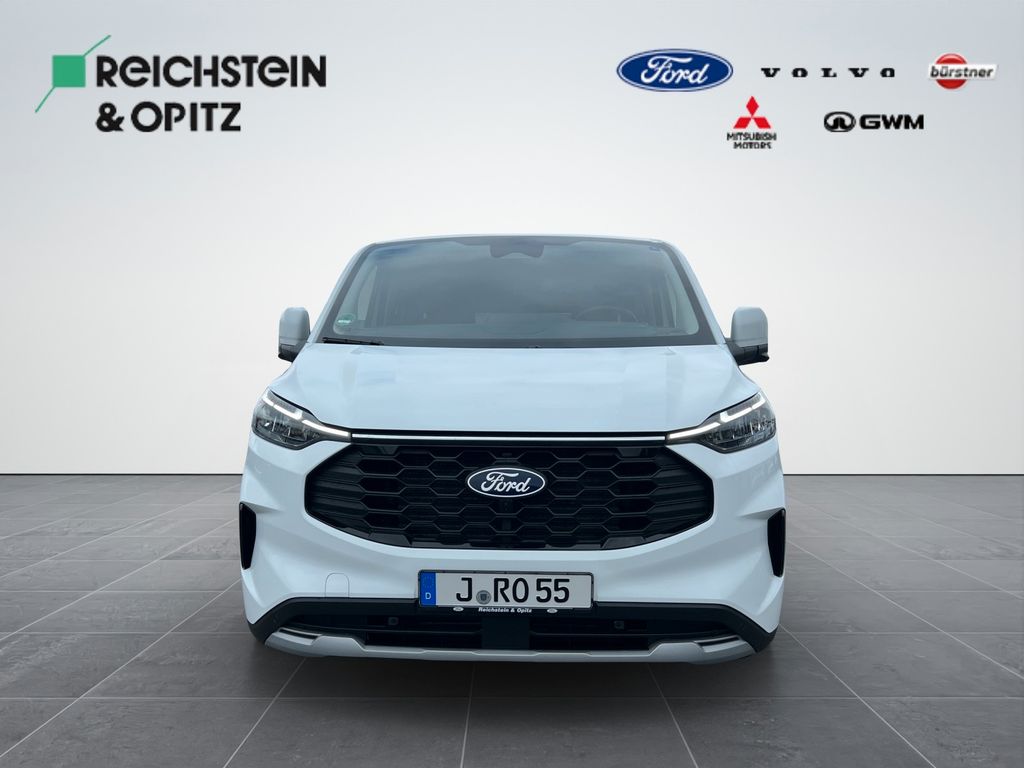 Ford Tourneo Custom 2025