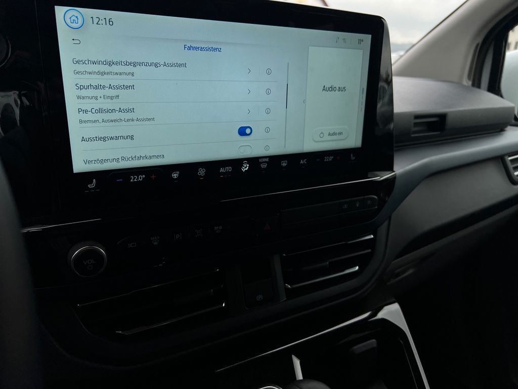 Ford Tourneo Custom 2025