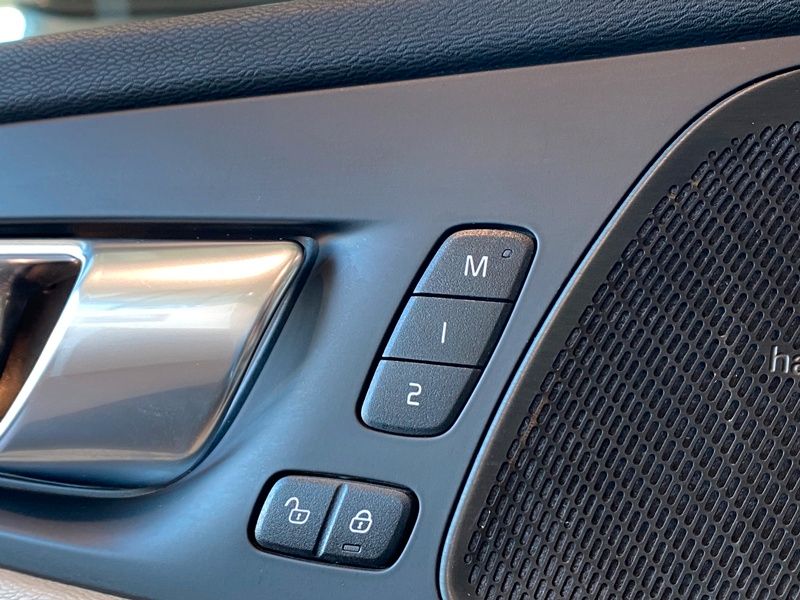 Volvo XC60 2022