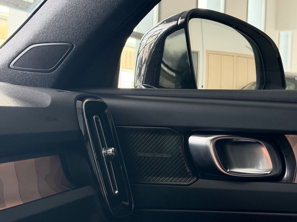 Volvo XC40 2022