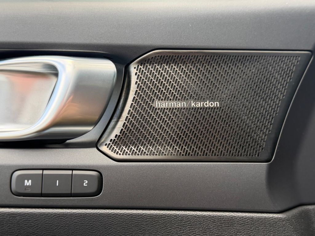 Volvo XC40 2022