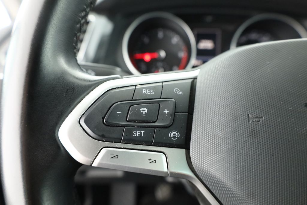 Volkswagen Tiguan 2021