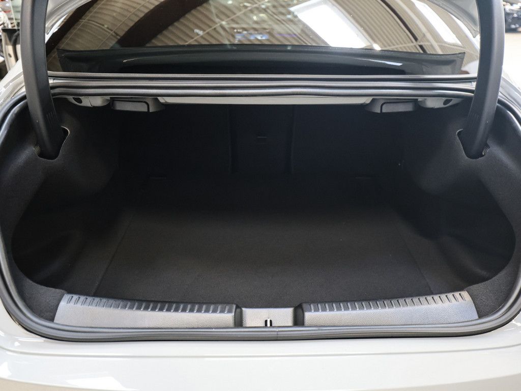 Mercedes-Benz CLA 220 2025