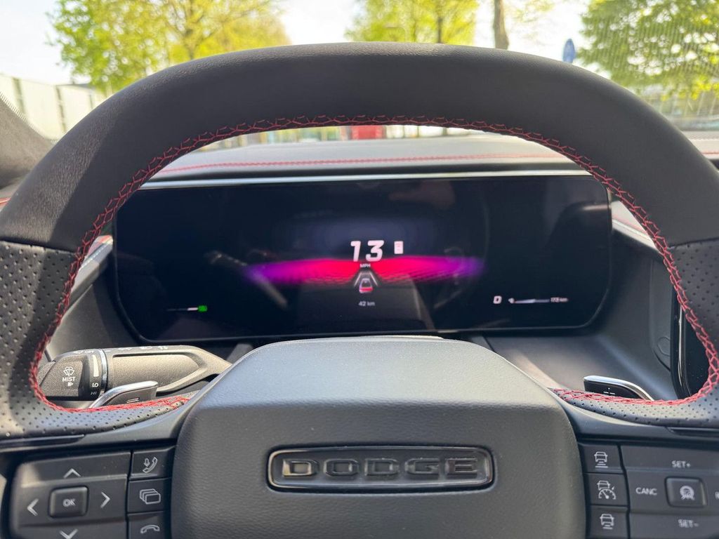 Dodge Charger 2025