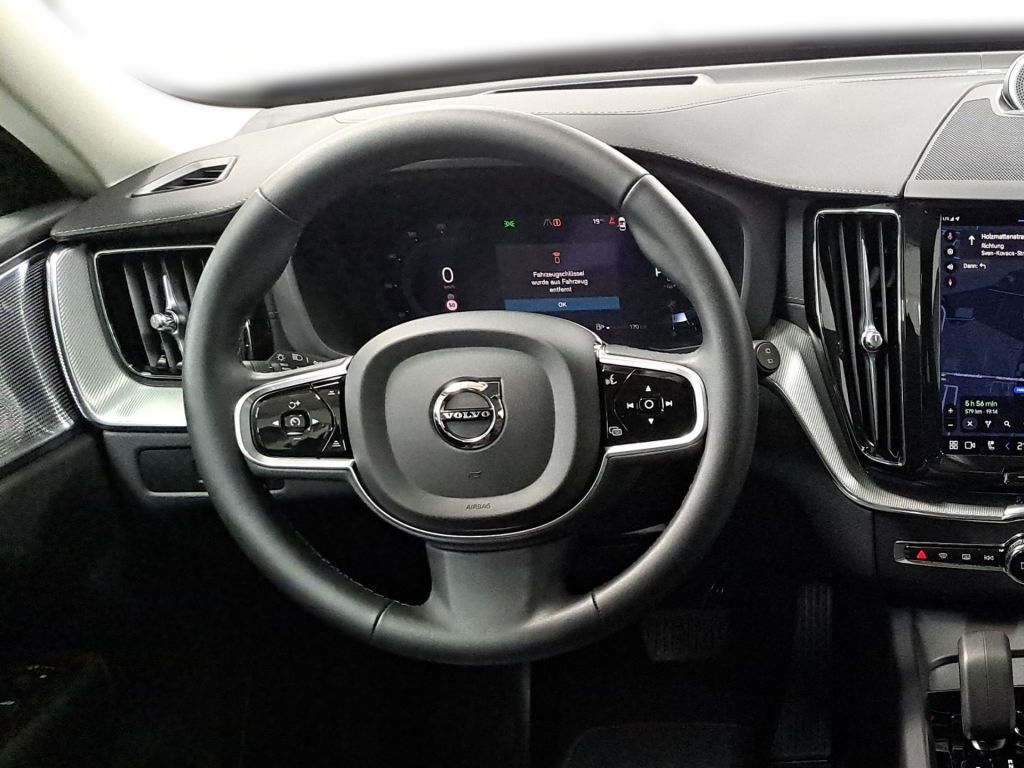 Volvo XC60 2022