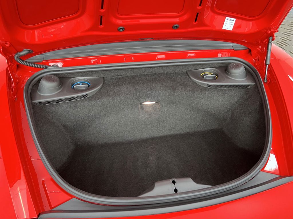 Porsche Boxster 2024