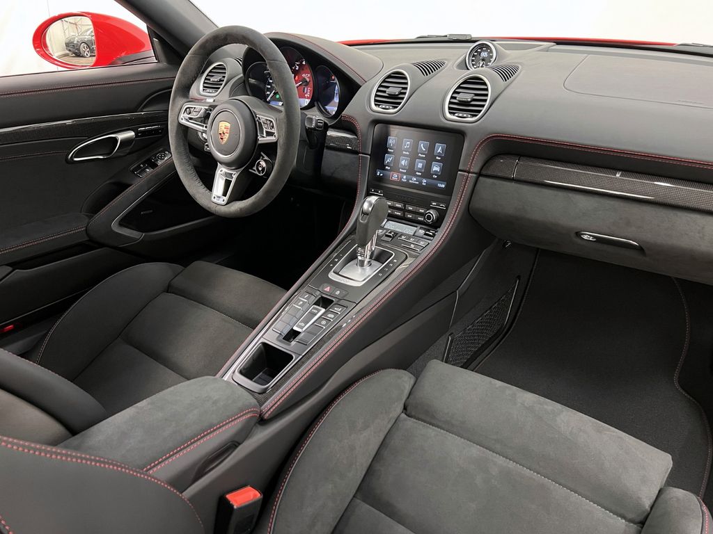 Porsche Boxster 2024