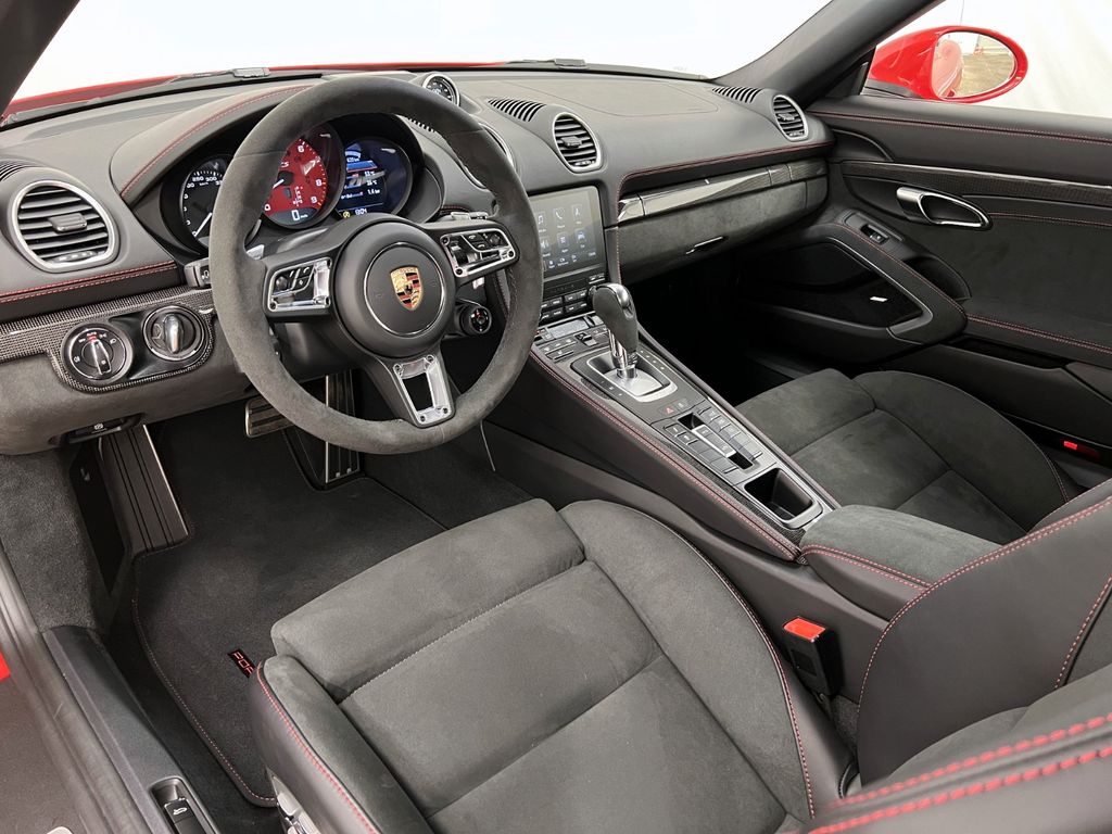 Porsche Boxster 2024