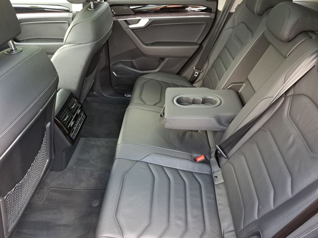 Volkswagen Touareg 2021