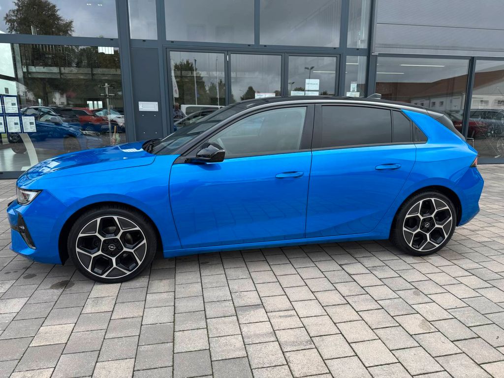 Opel Astra 2024