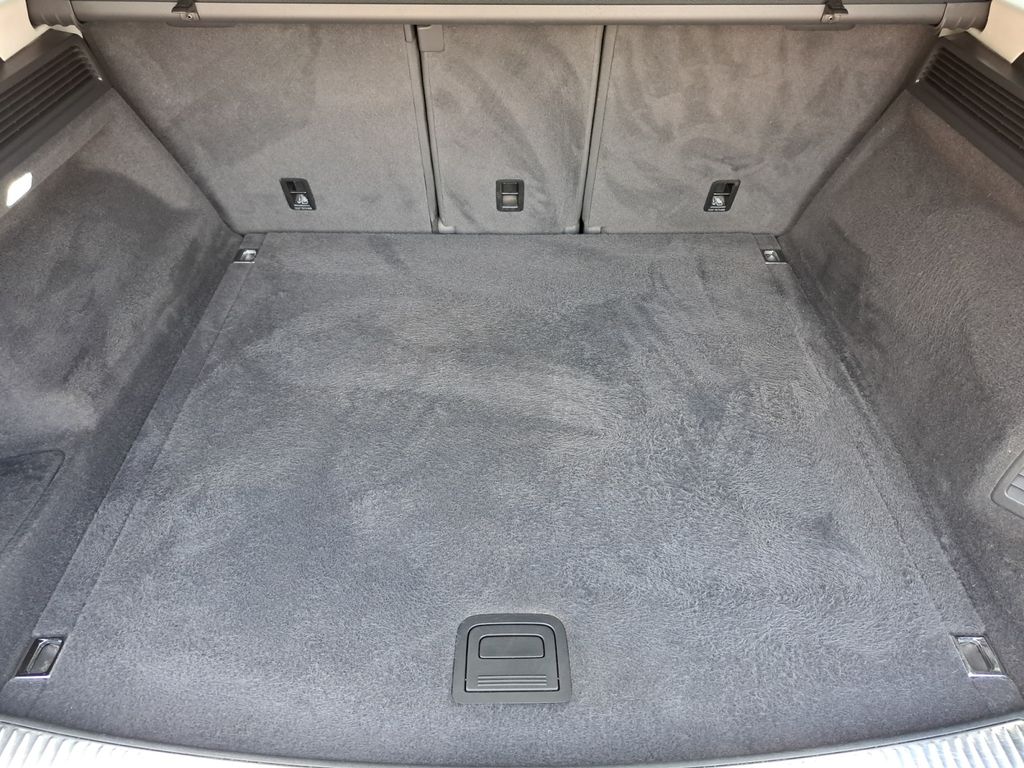 Volkswagen Touareg 2021