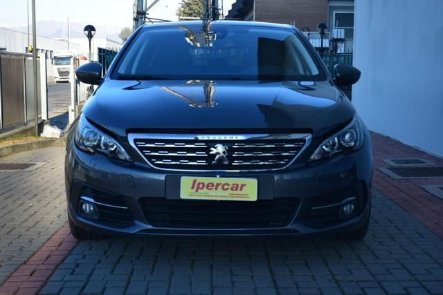 Peugeot 308 2021