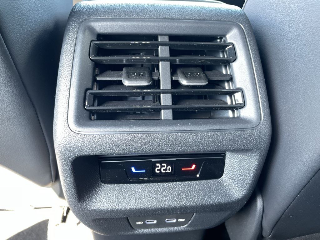 Volkswagen Tiguan 2025