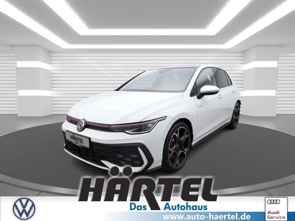 Volkswagen Golf 2025