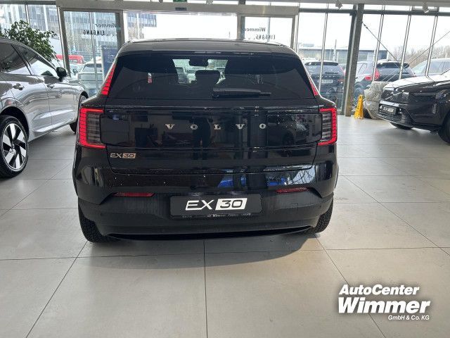Volvo EX30 2024
