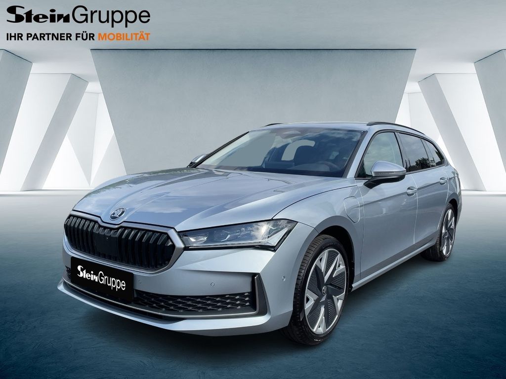 Skoda Superb 2025