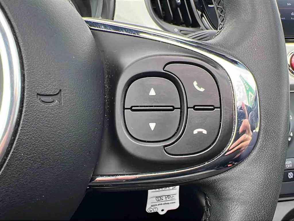 Fiat 500C 2023