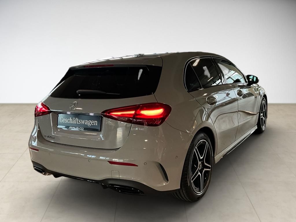 Mercedes-Benz A 180 2025