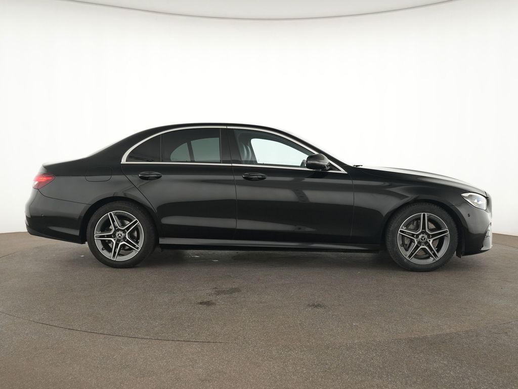Mercedes-Benz E 200 2022