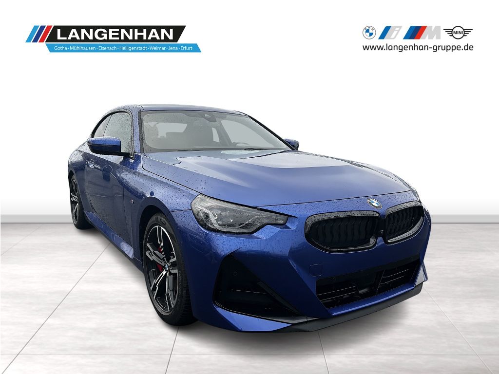 BMW 220 2025