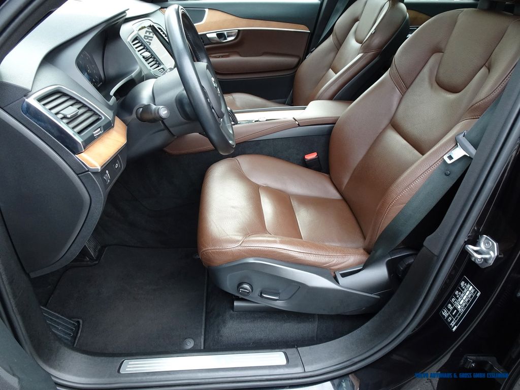 Volvo XC90 2021