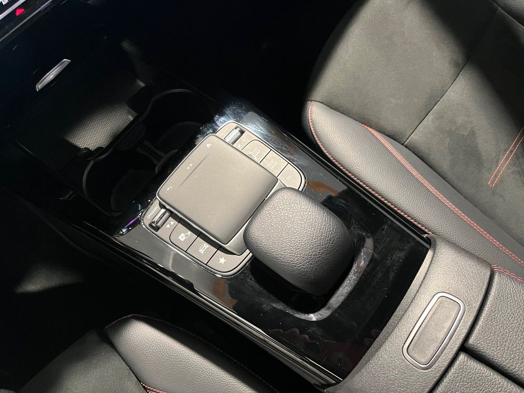 Mercedes-Benz A 250 2022