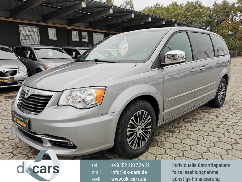 Lancia Voyager 2015