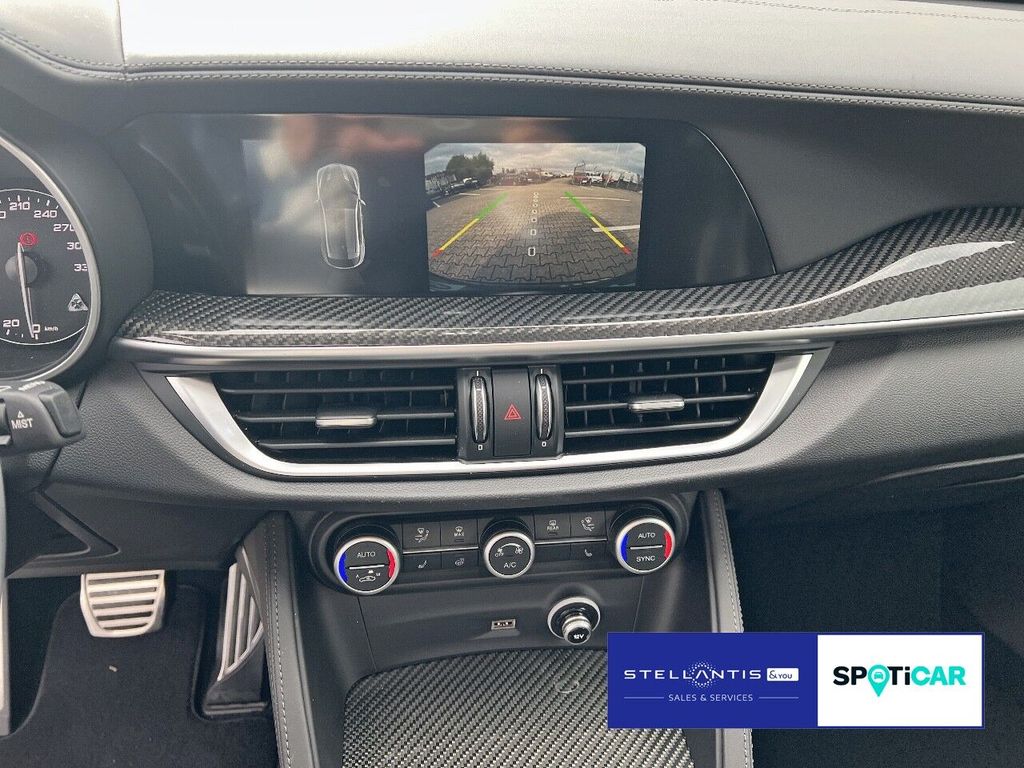 Alfa Romeo Stelvio 2021