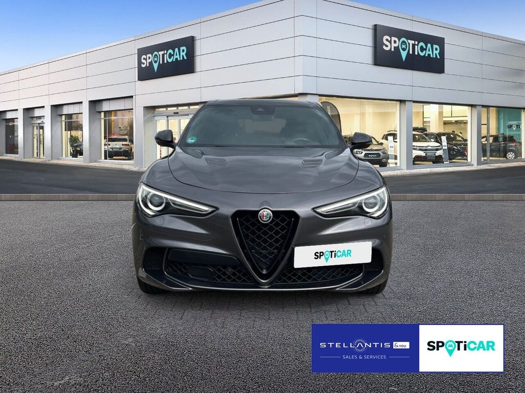 Alfa Romeo Stelvio 2021