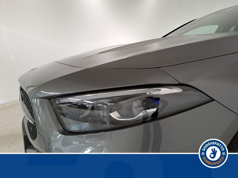 Mercedes-Benz A 180 2025