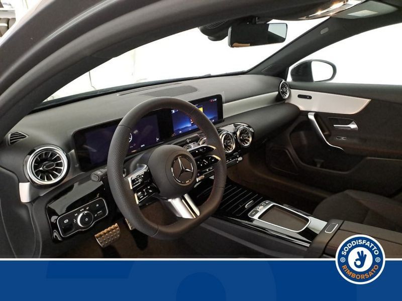 Mercedes-Benz A 180 2025