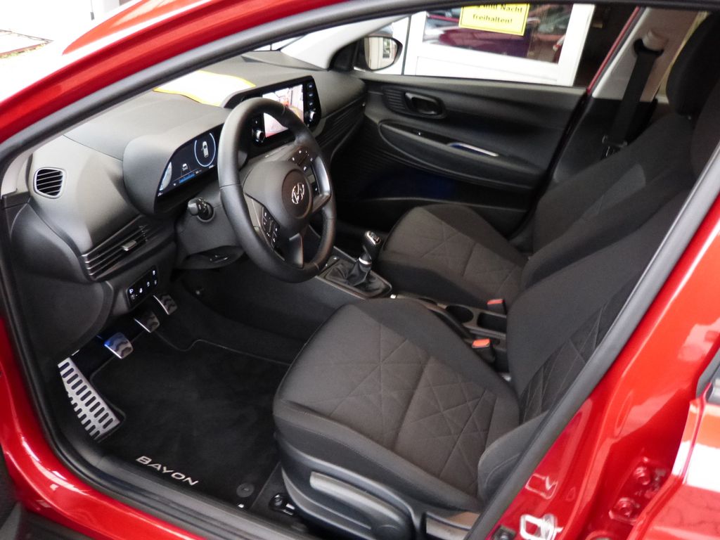 Hyundai BAYON 2022