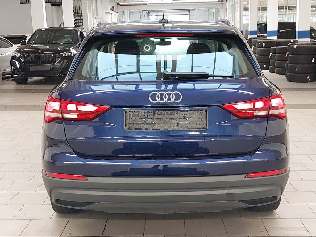 Audi Q3 2021