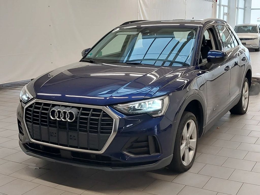Audi Q3 2021