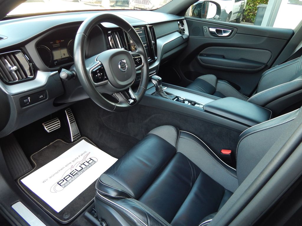 Volvo XC60 2019