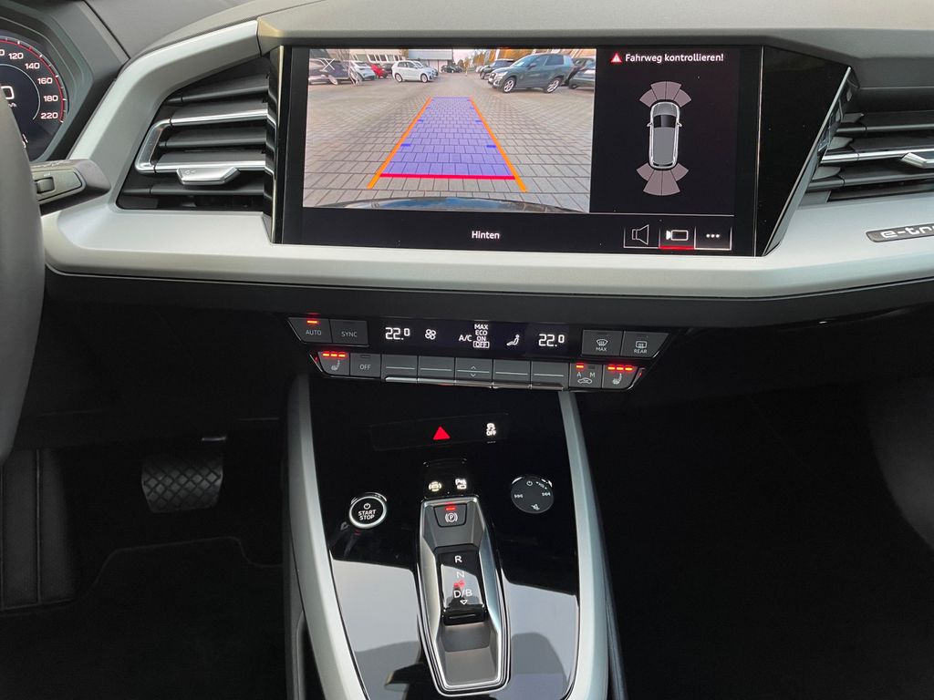 Audi Q4 e-tron 2023