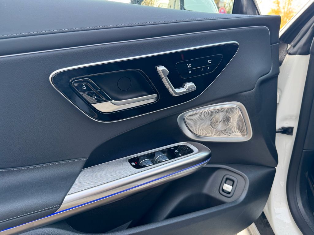 Mercedes-Benz CLE 180 2025