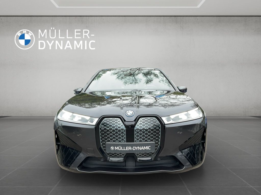 BMW iX 2022