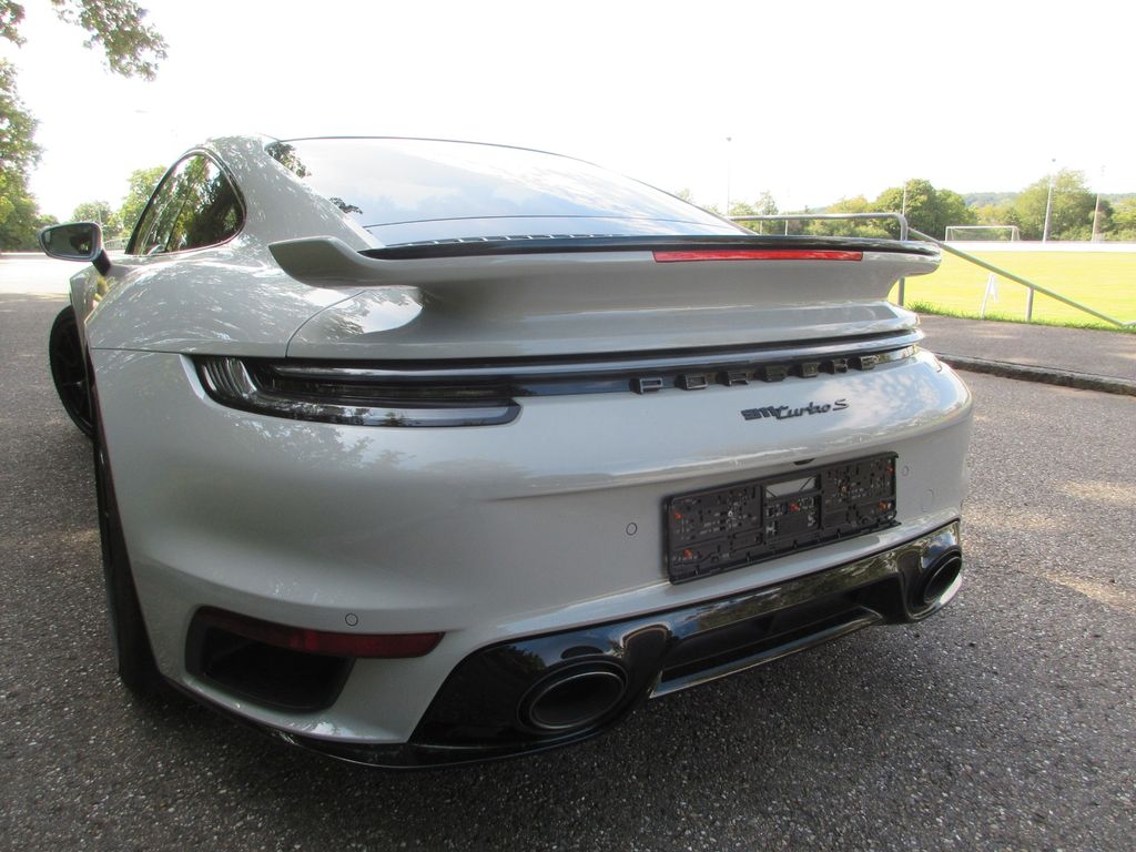 Porsche 992 2021