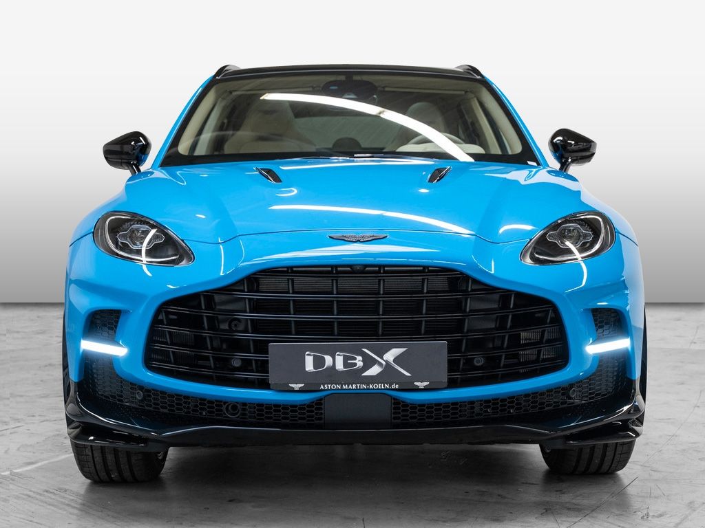 Aston Martin DBX 2024