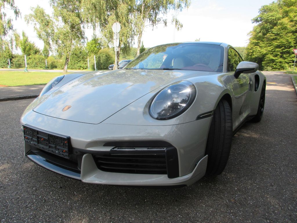 Porsche 992 2021