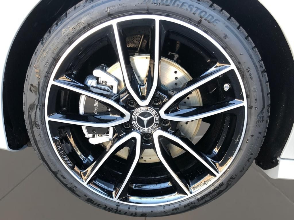 Mercedes-Benz CLA 200 2025