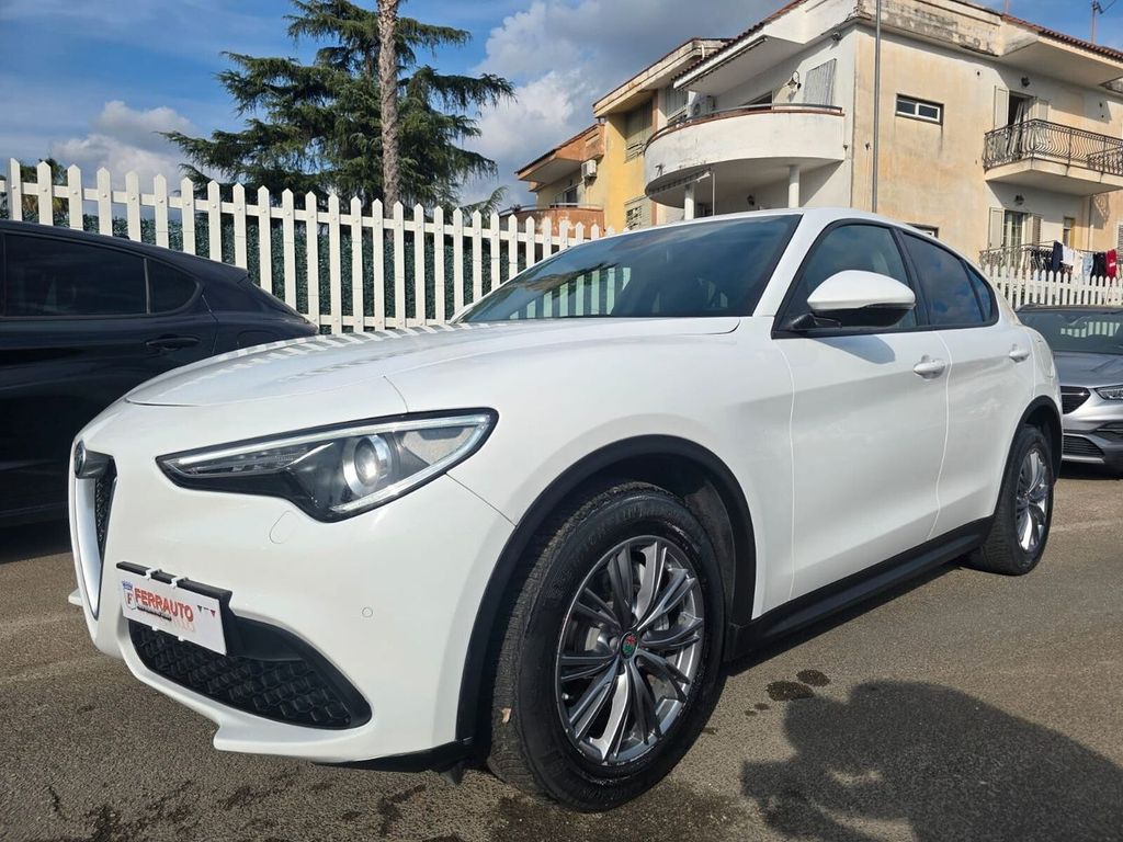 Alfa Romeo Stelvio 2022