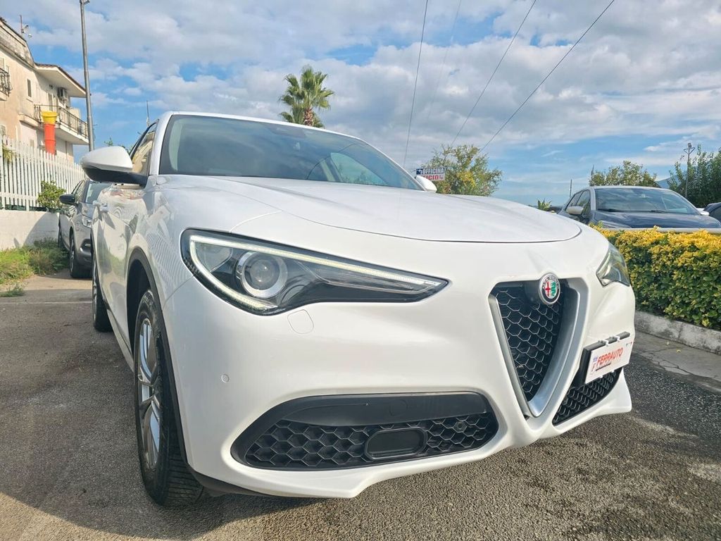 Alfa Romeo Stelvio 2022
