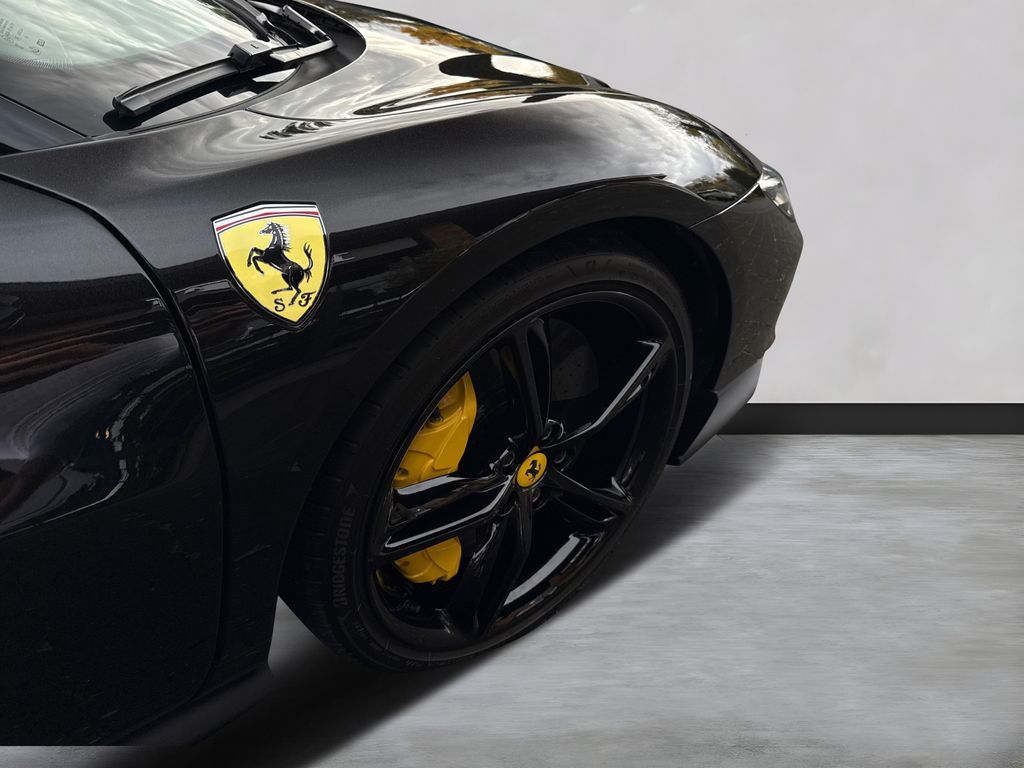 Ferrari 296 GTB 2025