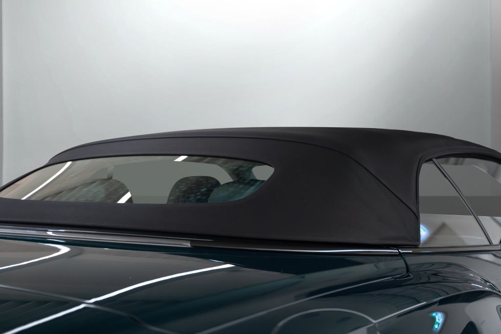 Bentley Continental GTC 2024