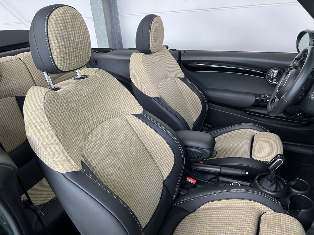 MINI Cooper Cabrio 2022