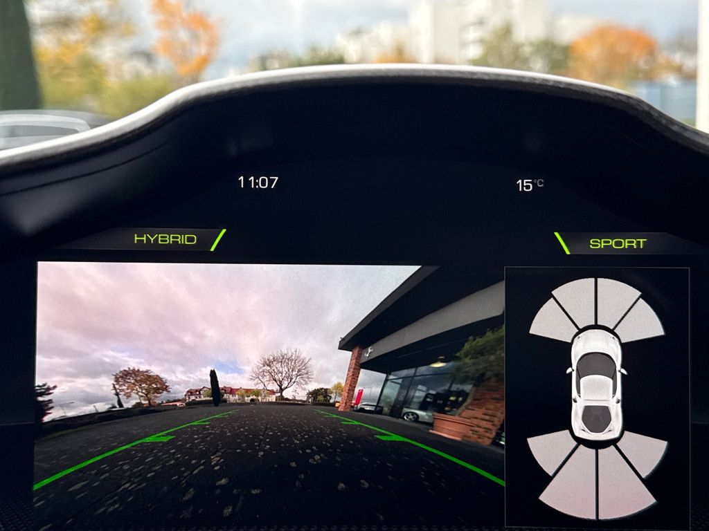 Ferrari 296 GTB 2025